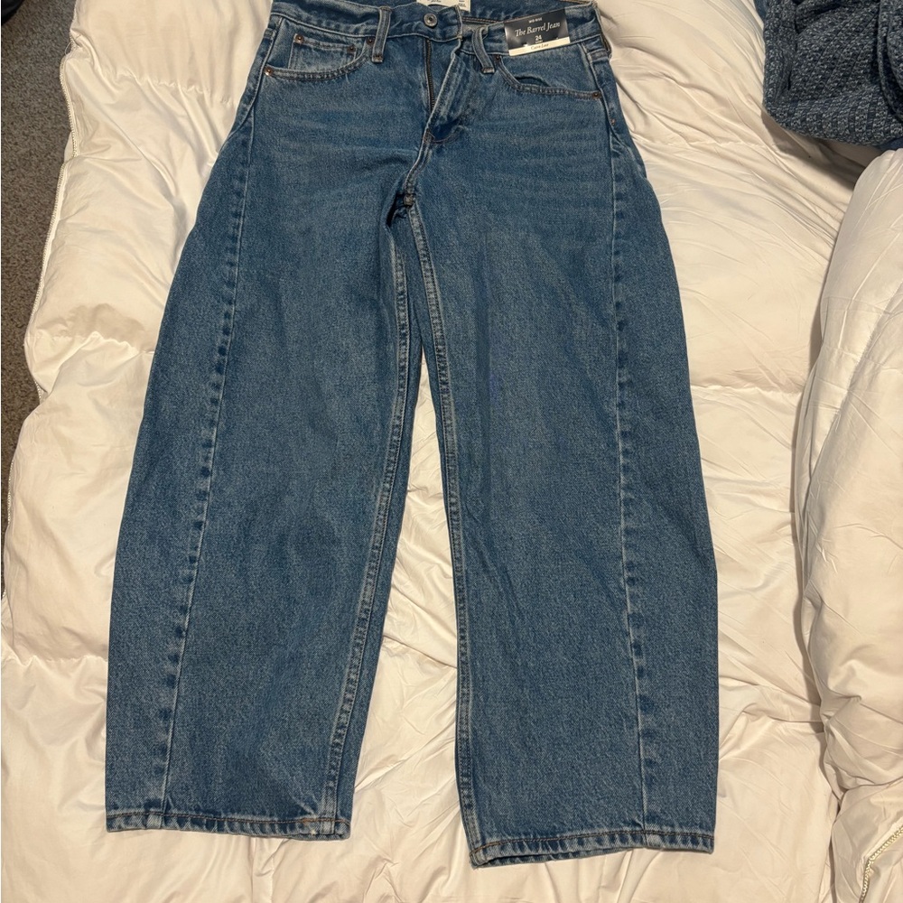 Abercrombie and fitch Barrel Jean
